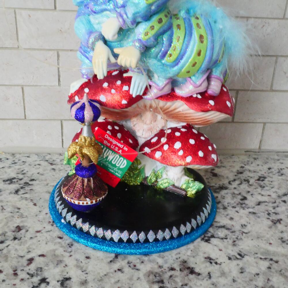 NEW Kurt Adler 15-inch Hollywood Caterpillar Nutcracker Alice in Wonderland - Picture 3 of 16